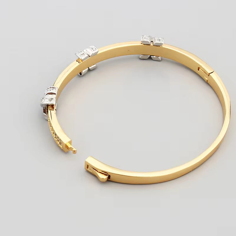 BRACELET - DAILY USE