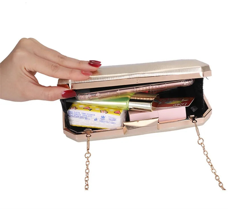 CLUTCH BAG