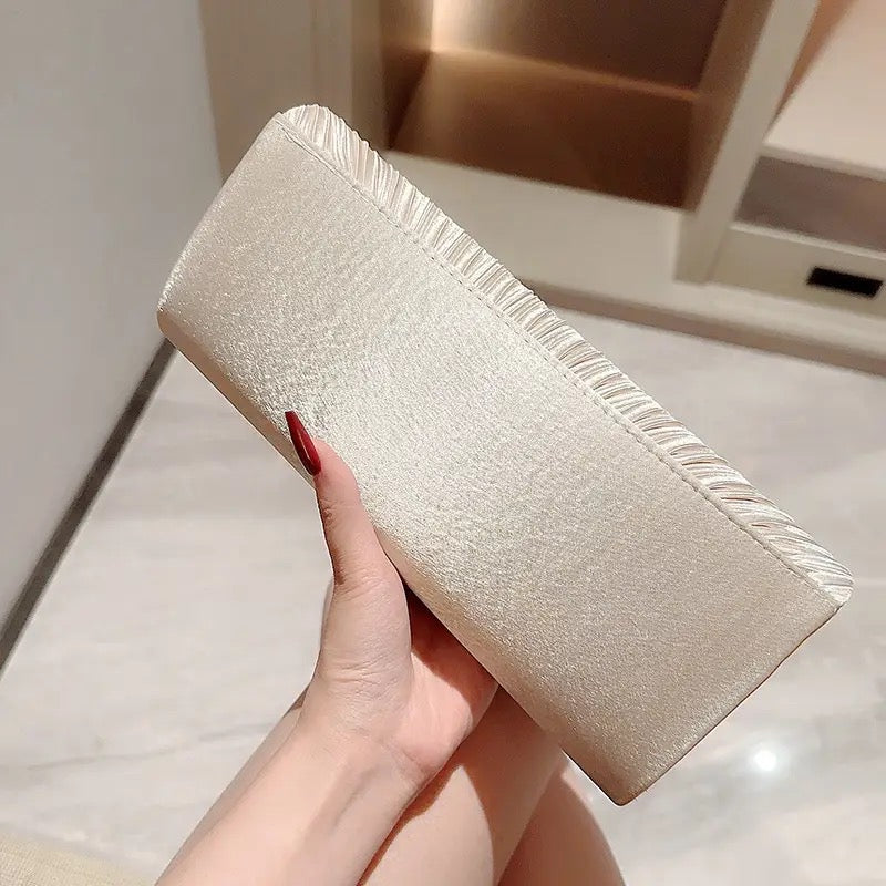 CLUTCH BAG