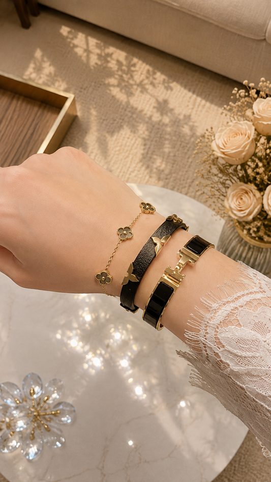 Black flower stack