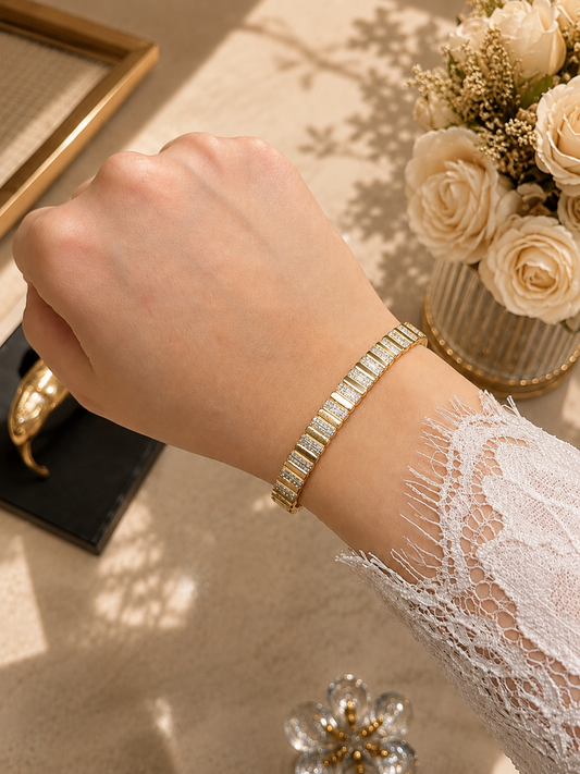 The Lined bracelet