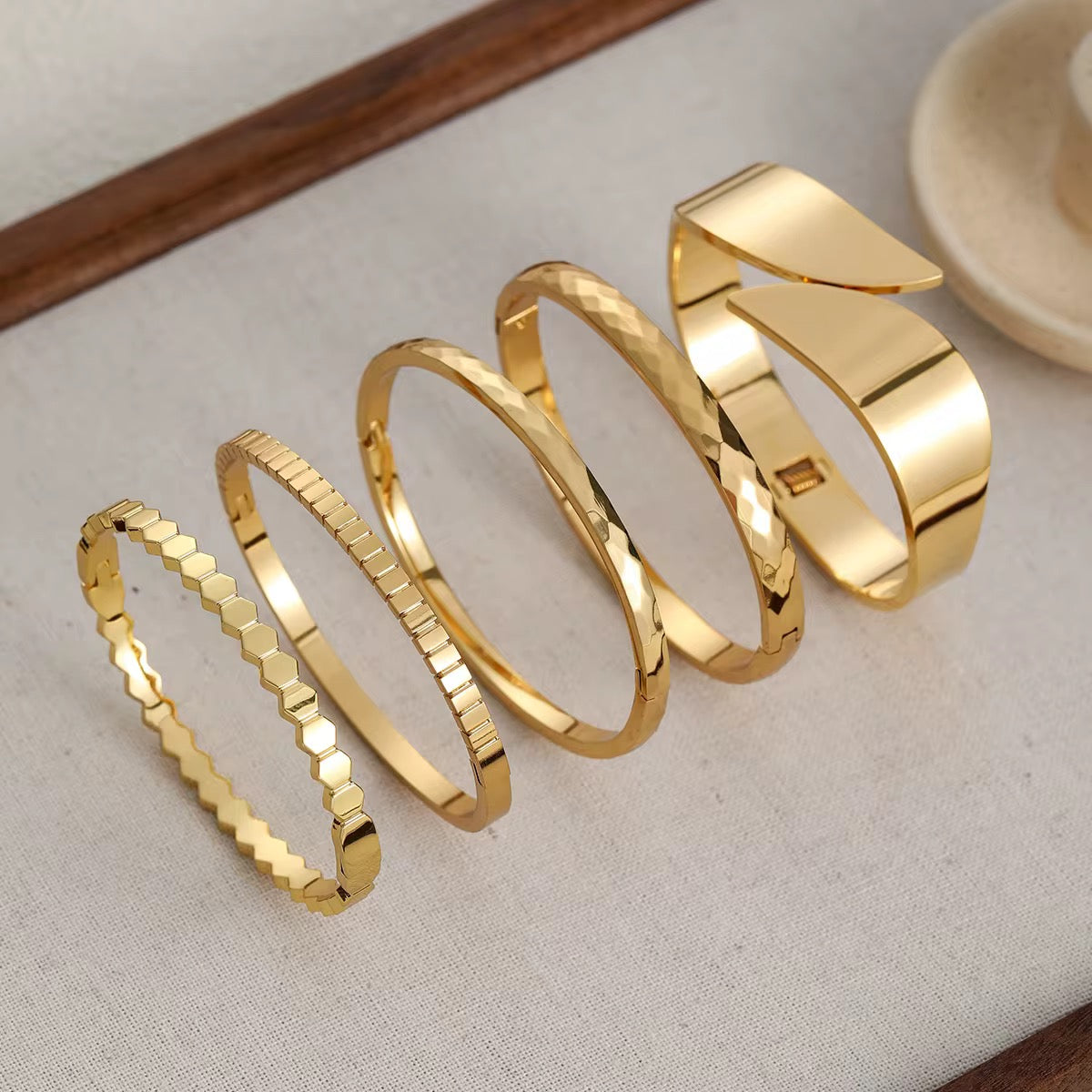 BRACELETS - DAILY USE