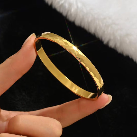 BRACELETS - DAILY USE