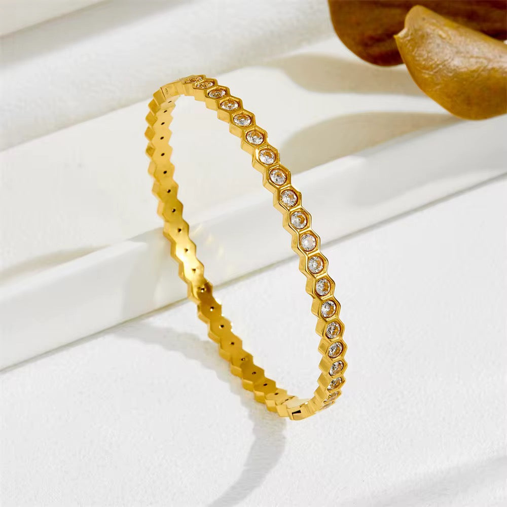 BRACELETS - DAILY USE