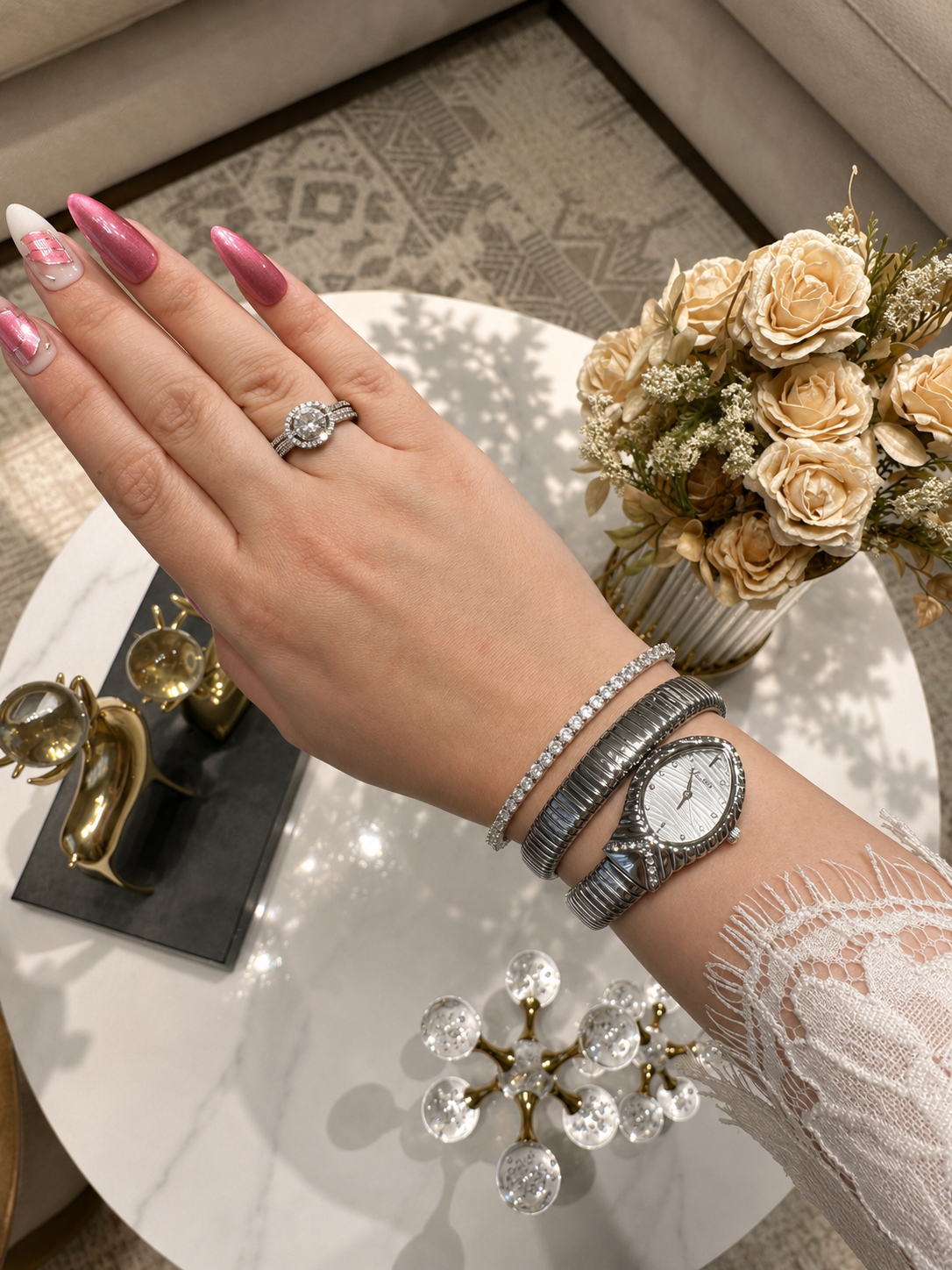 Sneak watches