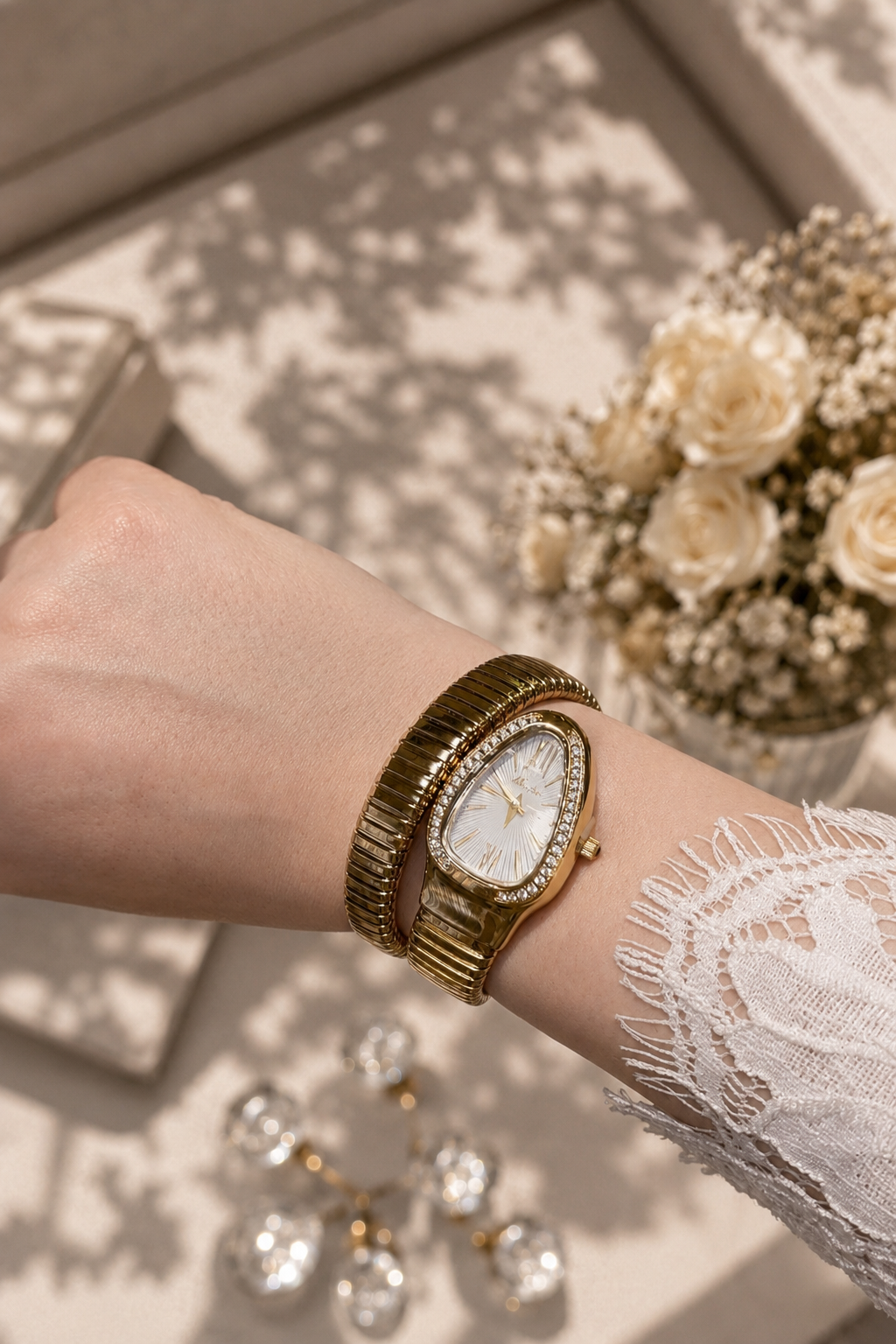 Sneak watches
