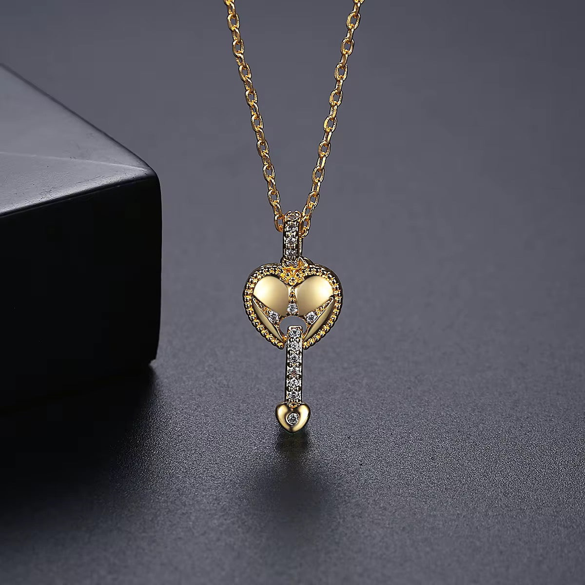 NECKLACE -DAILY USE