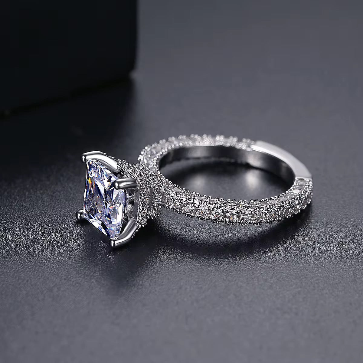 RING-DAILY USE
