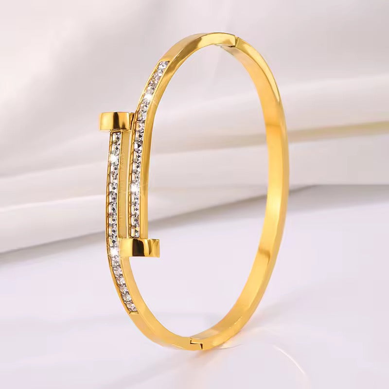 BRACELETS - DAILY USE