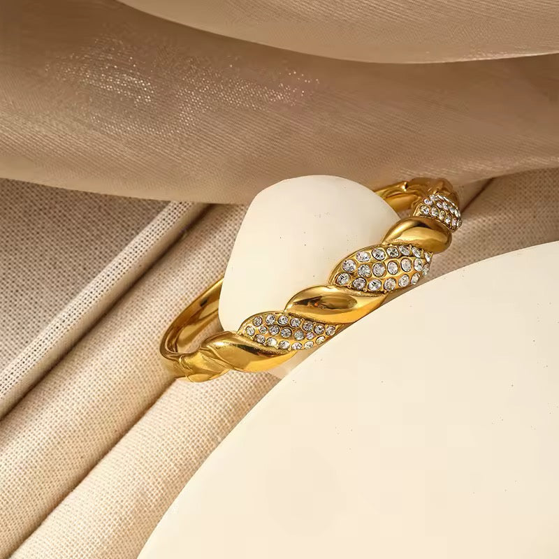 BRACELETS- DAILY ISE