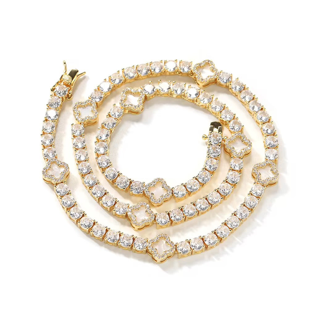 NECKLACE- DAILY ISE