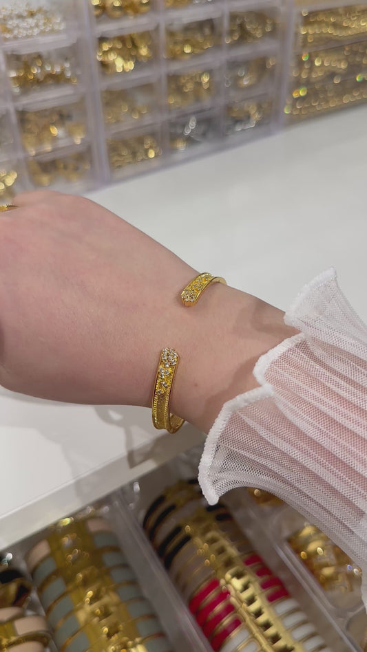 Into the night bracelet