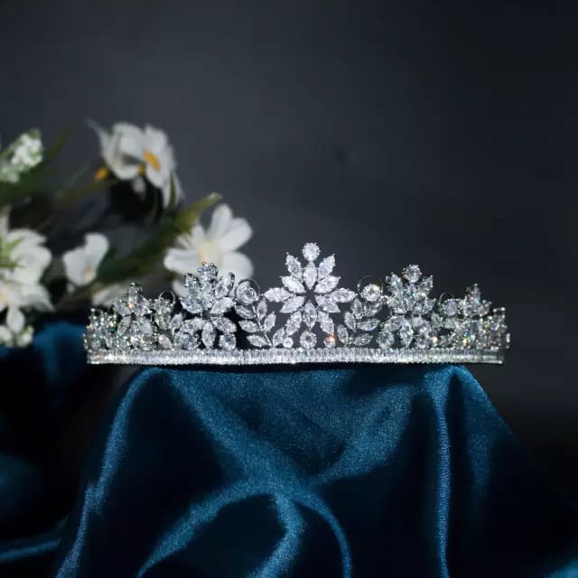 CROWN